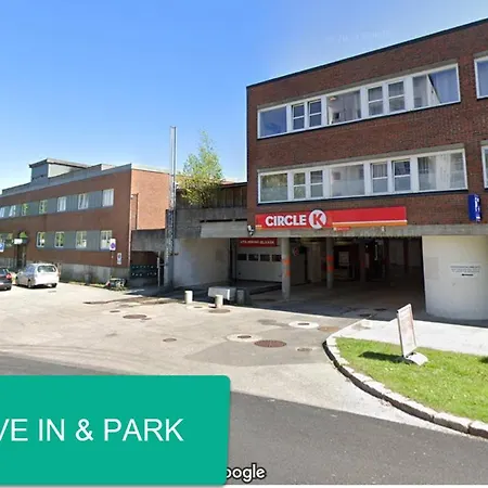 Stylish With Beautiful Views Of The River, Nearby * Kristiansand